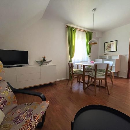 Zum Schwanen Garni Hotel Buggingen Eksteriør billede